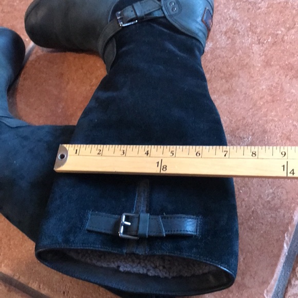 Ugg black waterproof leather boots size 8.5 - Picture 10 of 16